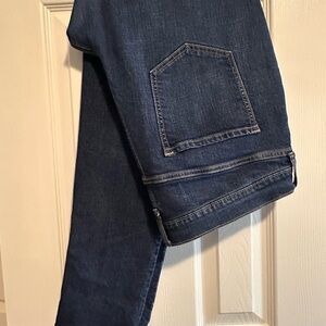 Women’s Blue Jeans